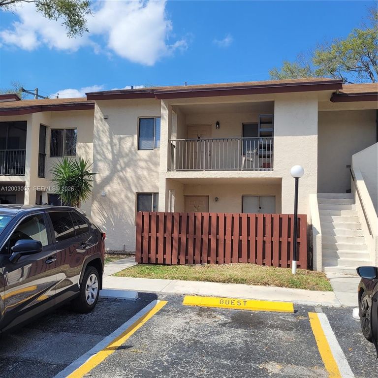 7941 Southgate Blvd A5, North Lauderdale, FL 33068