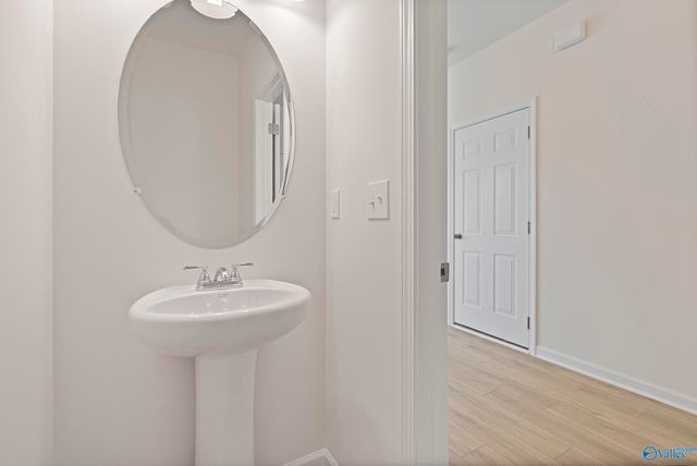 182 Story Ray Drive, New Market, AL 35761