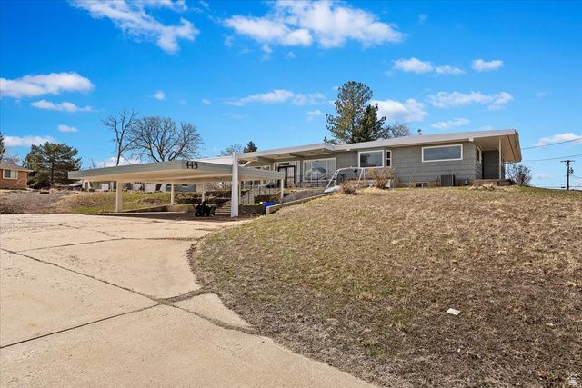 445 W 5100 S, Washington Terrace, UT 84405