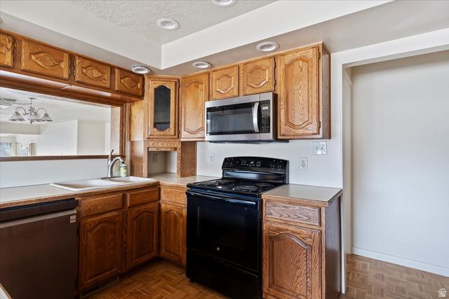 445 W 5100 S, Washington Terrace, UT 84405