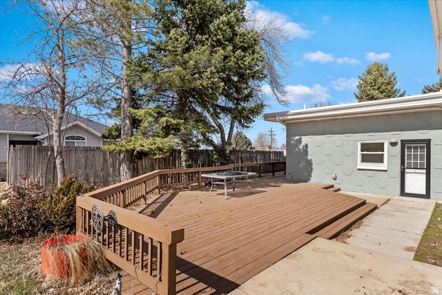 445 W 5100 S, Washington Terrace, UT 84405