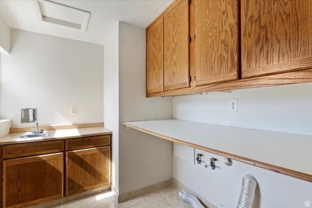 445 W 5100 S, Washington Terrace, UT 84405