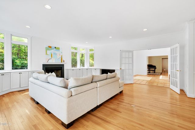 413 Stony Hill Road, Chapel Hill, NC 27516