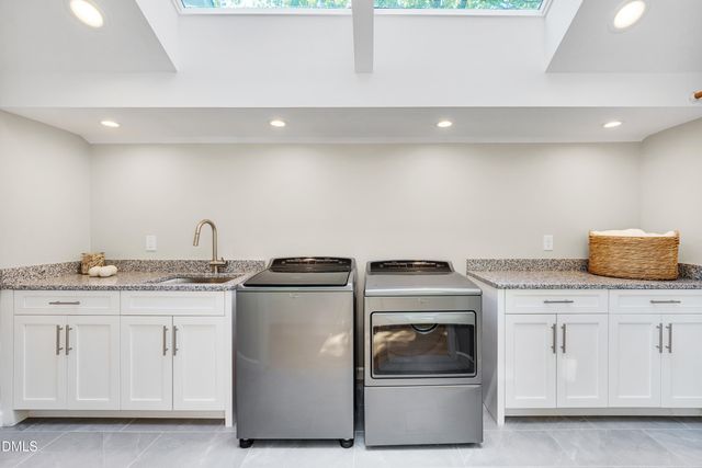 413 Stony Hill Road, Chapel Hill, NC 27516