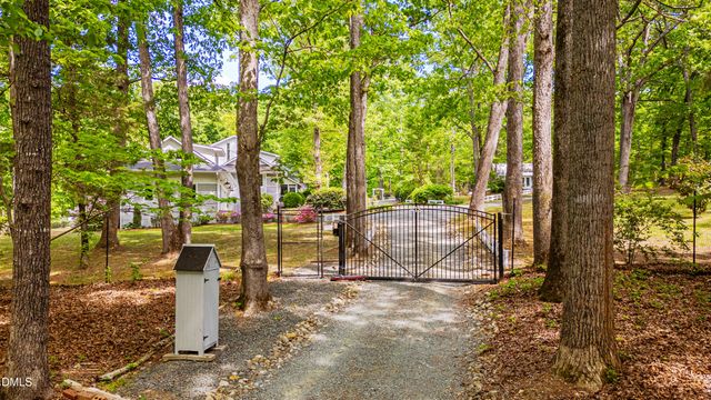 413 Stony Hill Road, Chapel Hill, NC 27516