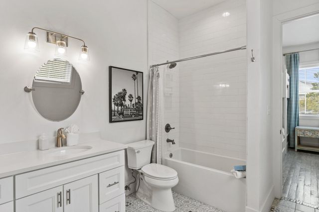 16 Gulf Point Road, Santa Rosa Beach, FL 32459