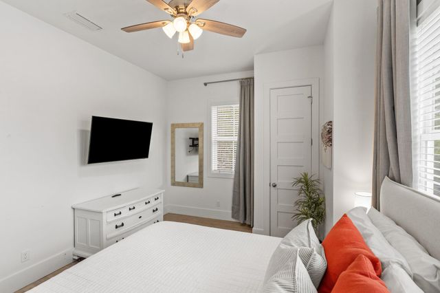 16 Gulf Point Road, Santa Rosa Beach, FL 32459