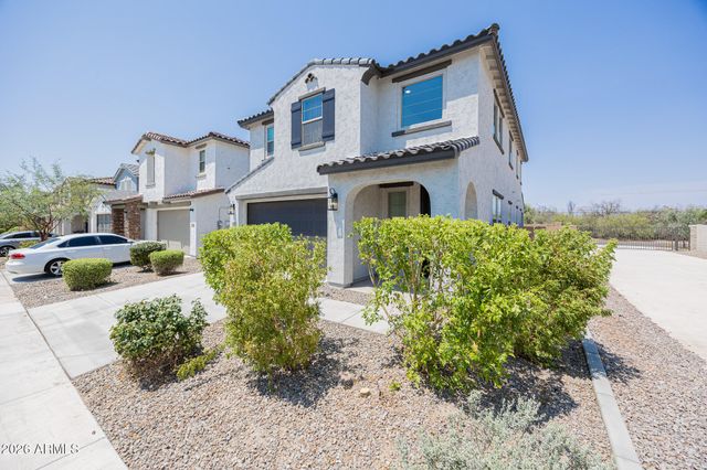 7412 W GARDENIA Avenue, Glendale, AZ 85303