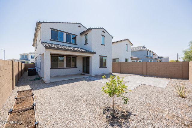 7412 W GARDENIA Avenue, Glendale, AZ 85303