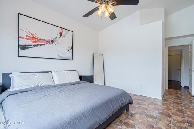 125 S London Station Road, Tucson, AZ 85748