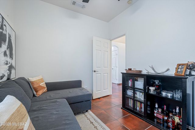 125 S London Station Road, Tucson, AZ 85748