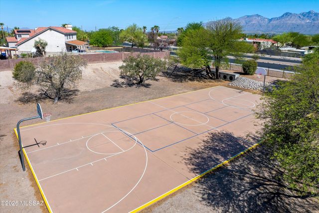 125 S London Station Road, Tucson, AZ 85748