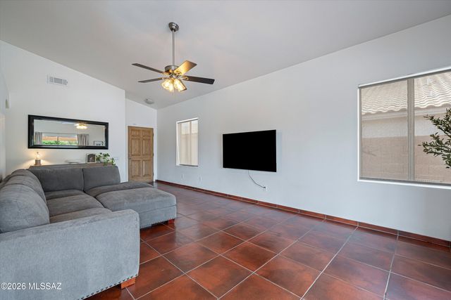 125 S London Station Road, Tucson, AZ 85748