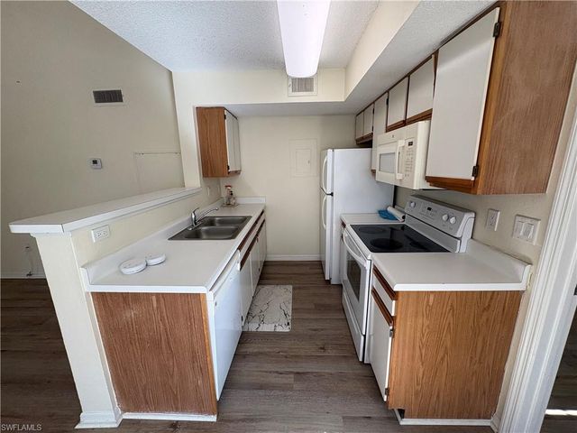 12591 Equestrian CIR # 1202, Fort Myers, FL 33907