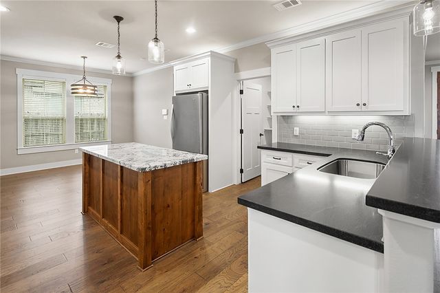 15656 Long Creek Lane, College Station, TX 77845