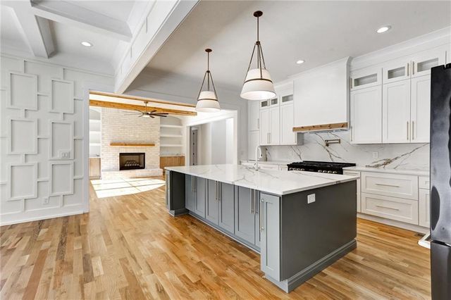 6113 Deepwater Cove, Gainesville, GA 30506