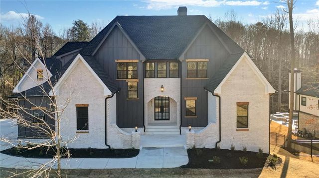 6113 Deepwater Cove, Gainesville, GA 30506