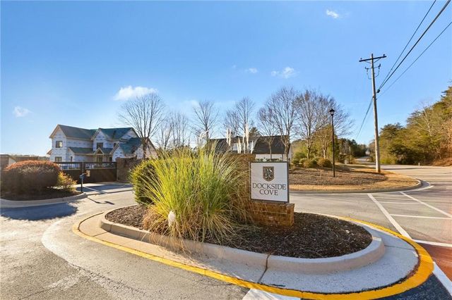 6113 Deepwater Cove, Gainesville, GA 30506