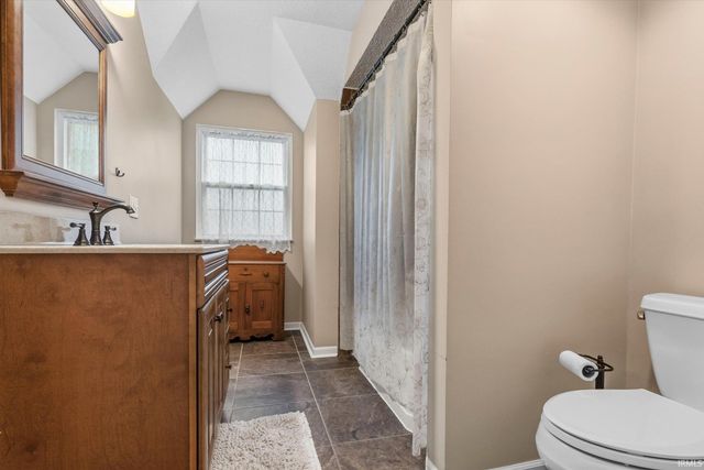 3812 Kirkwood Drive, Fort Wayne, IN 46805