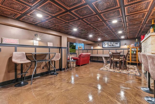 3812 Kirkwood Drive, Fort Wayne, IN 46805