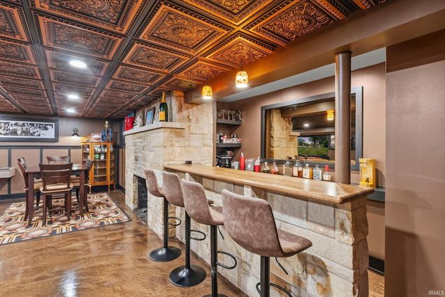 3812 Kirkwood Drive, Fort Wayne, IN 46805