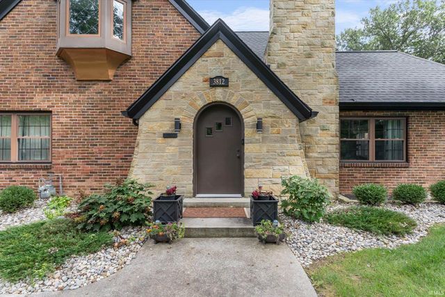 3812 Kirkwood Drive, Fort Wayne, IN 46805