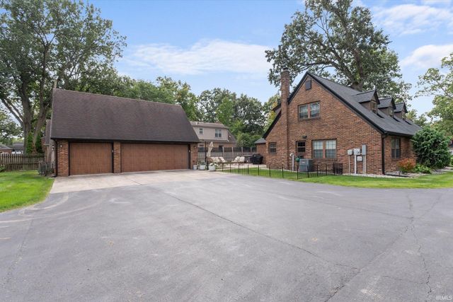 3812 Kirkwood Drive, Fort Wayne, IN 46805
