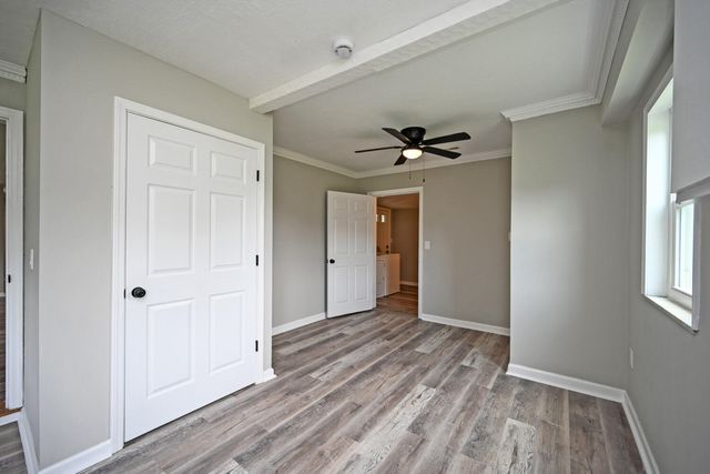 1044 Merrell Road, Hebron, KY 41048