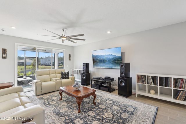 104 DOLLAR Court, St. Augustine, FL 32092