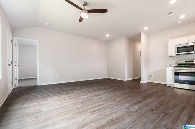 46 BROKEN ARROW LANE, Munford, AL 36268