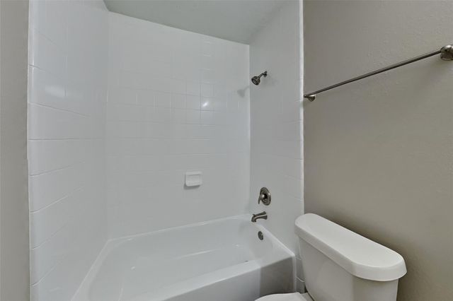 814 Gunnison, Magnolia, TX 77354