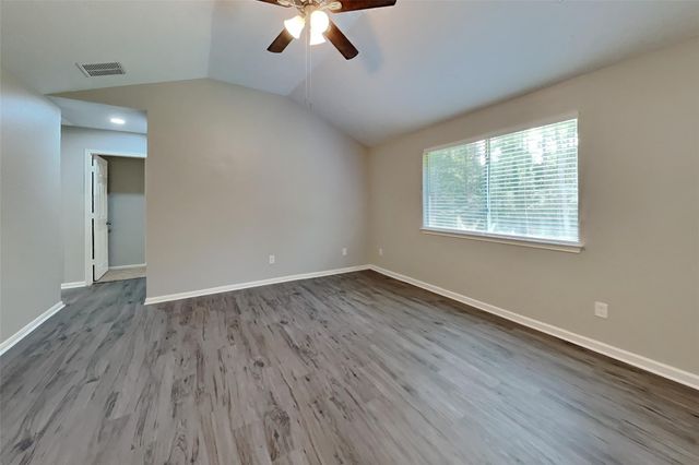 814 Gunnison, Magnolia, TX 77354