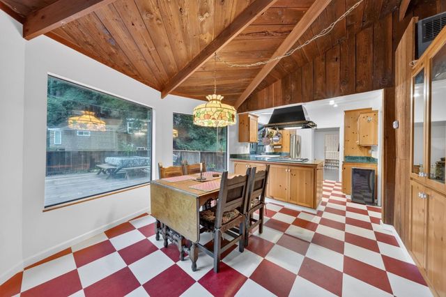 20905 Comanche Trail, Los Gatos, CA 95033