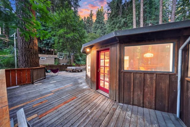 20905 Comanche Trail, Los Gatos, CA 95033