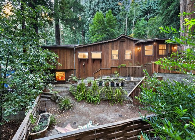 20905 Comanche Trail, Los Gatos, CA 95033