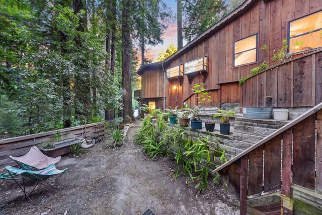 20905 Comanche Trail, Los Gatos, CA 95033