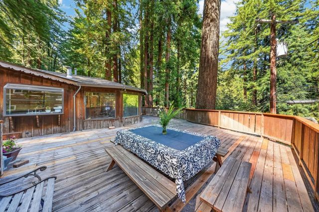 20905 Comanche Trail, Los Gatos, CA 95033