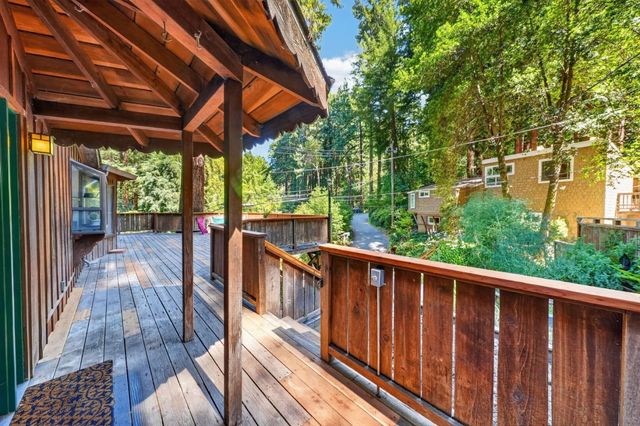 20905 Comanche Trail, Los Gatos, CA 95033