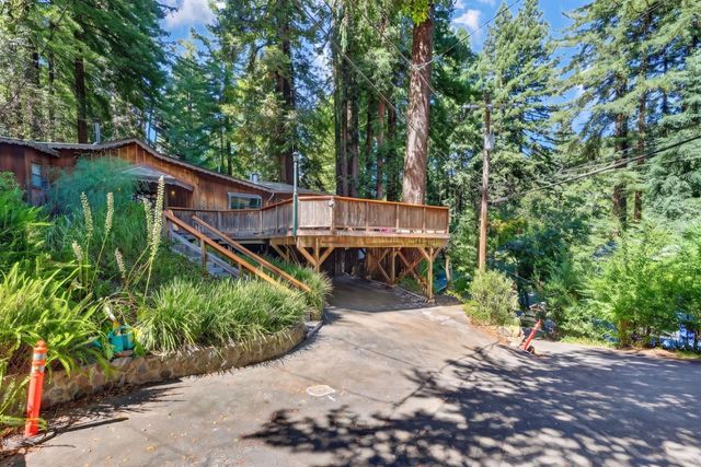 20905 Comanche Trail, Los Gatos, CA 95033