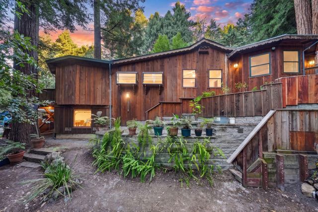 20905 Comanche Trail, Los Gatos, CA 95033