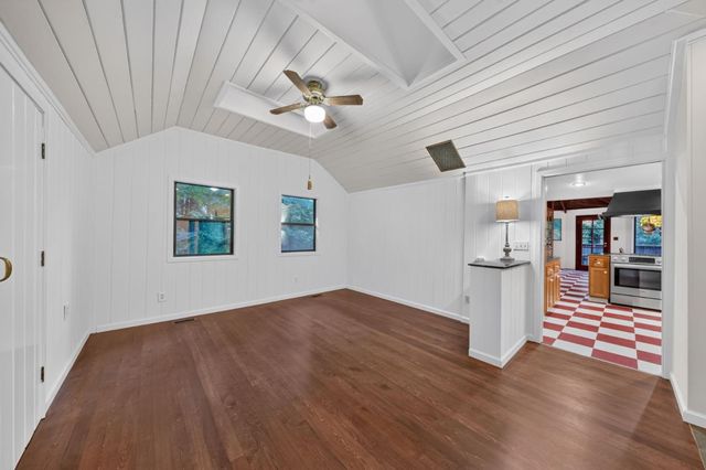 20905 Comanche Trail, Los Gatos, CA 95033