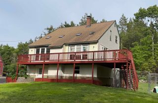 29 Tandy Road, Deerfield, NH 03037