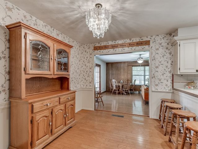 6413 S Mckinley Avenue, Oklahoma City, OK 73139