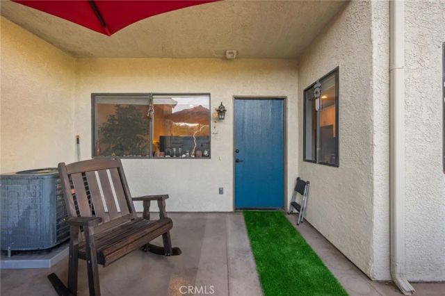 158 Maegan 7, Thousand Oaks, CA 91362