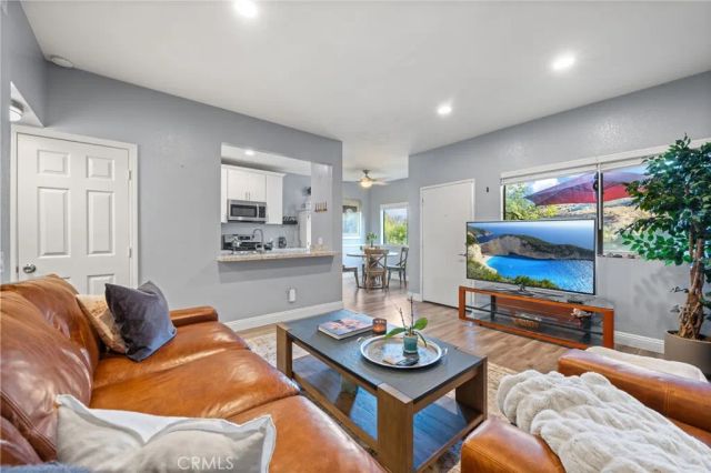 158 Maegan 7, Thousand Oaks, CA 91362