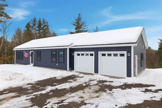 33 West Meadow Road, Pittsfield, NH 03263