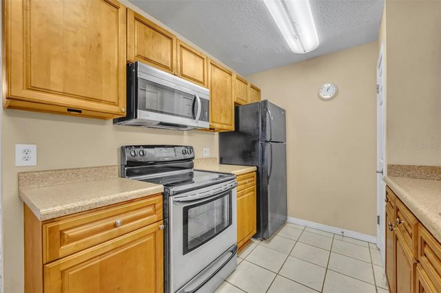 1695 LEE ROAD E116, Winter Park, FL 32789