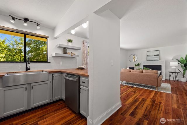 16020 SE 322nd Street, Auburn, WA 98092