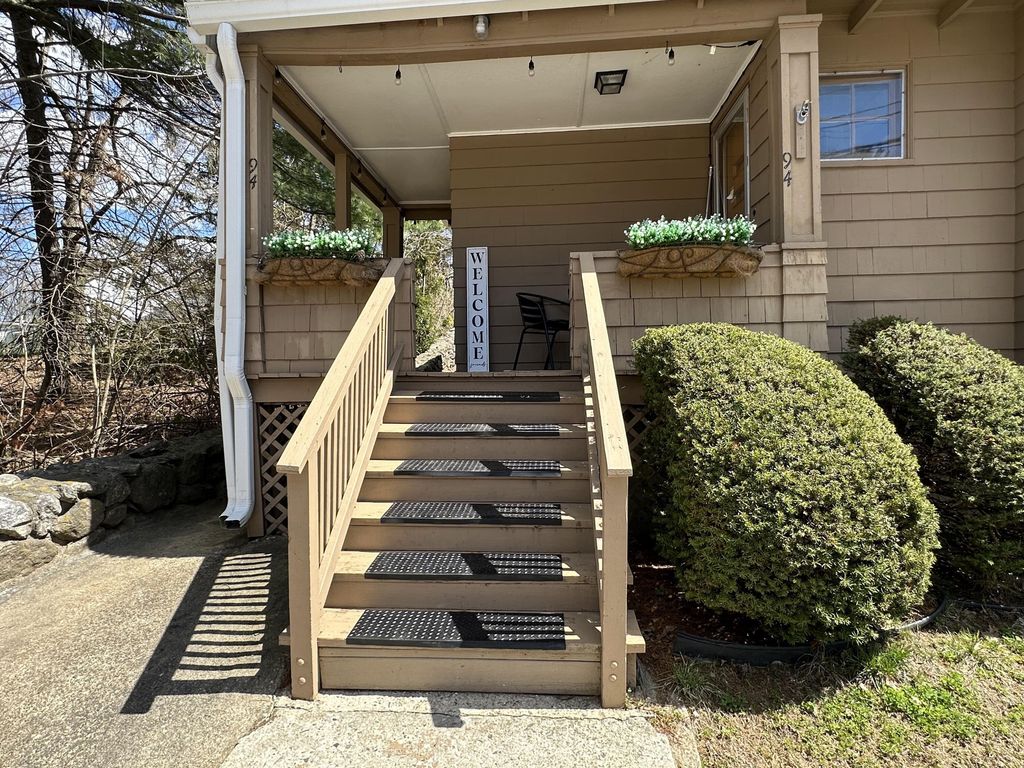 94 Western Promenade, Auburn, ME 04210 — photo 2