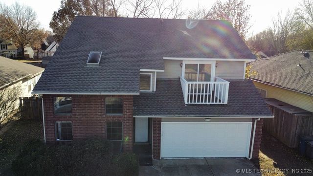 8932 E 87th Place, Tulsa, OK 74133